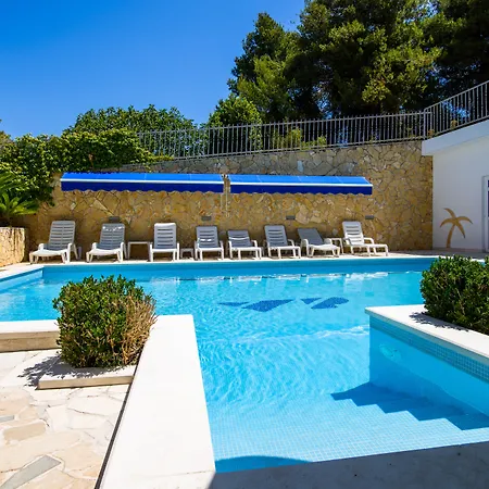 Bed & Breakfast Boutique Paula Trogir