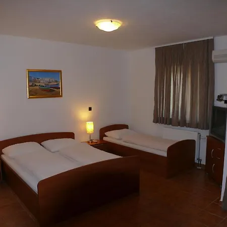 Oda ve Kahvaltı Boutique Paula