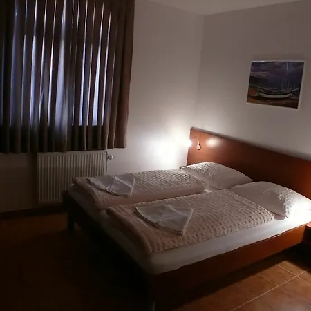 Oda ve Kahvaltı Boutique Paula Trogir