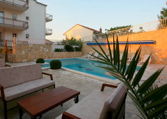 Boutique Paula Trogir