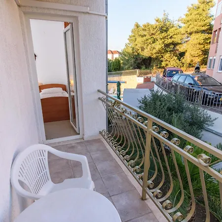 Boutique Paula Couette-café Trogir