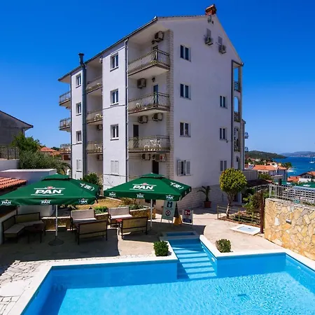 ベッド・アンド・ブレックファスト Boutique Paula