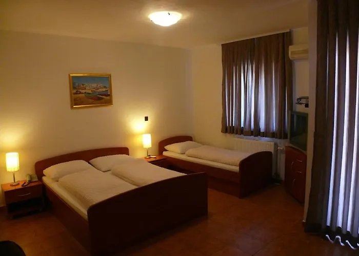 Boutique Paula Trogir