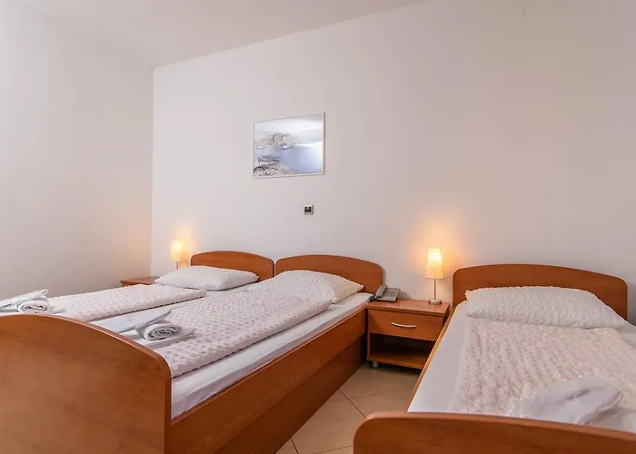 Bed & Breakfast Boutique Paula 3*