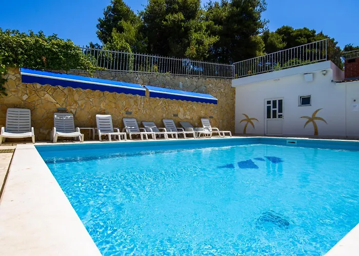 Boutique Paula 特罗吉尔