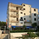 Bed and breakfast Paula Trogir