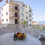 Paula Bed and breakfast 3*