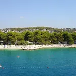 Paula 3* Trogir