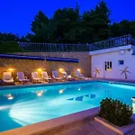Bed and breakfast Paula Trogir