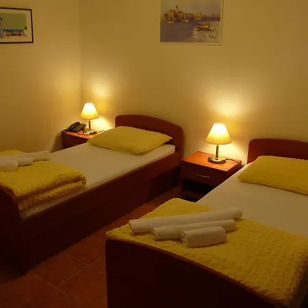 Paula Bed & Breakfast
