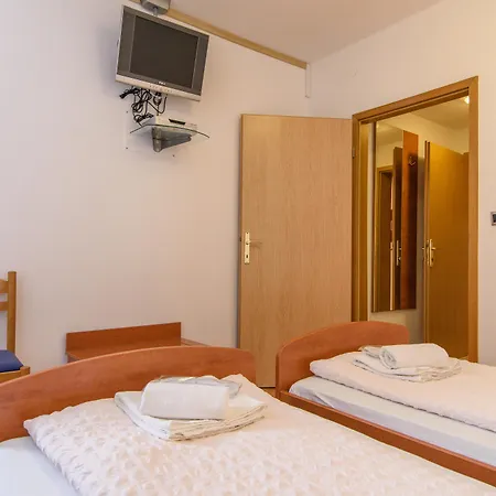 Nocleg ze śniadaniem Boutique Paula 3*