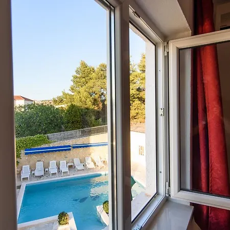 Bed & Breakfast Boutique Paula Trogir