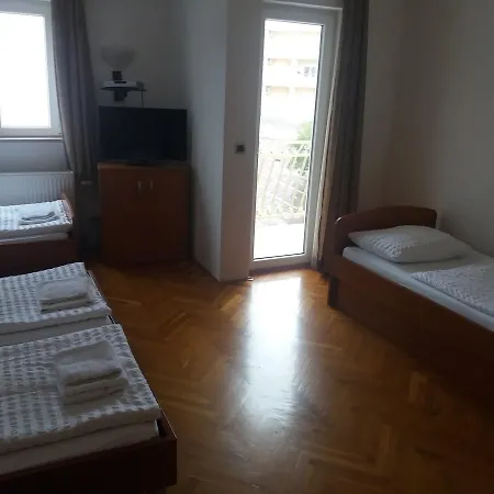Nocleg ze śniadaniem Boutique Paula 3*