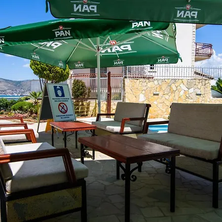 Bed & Breakfast Paula 3*
