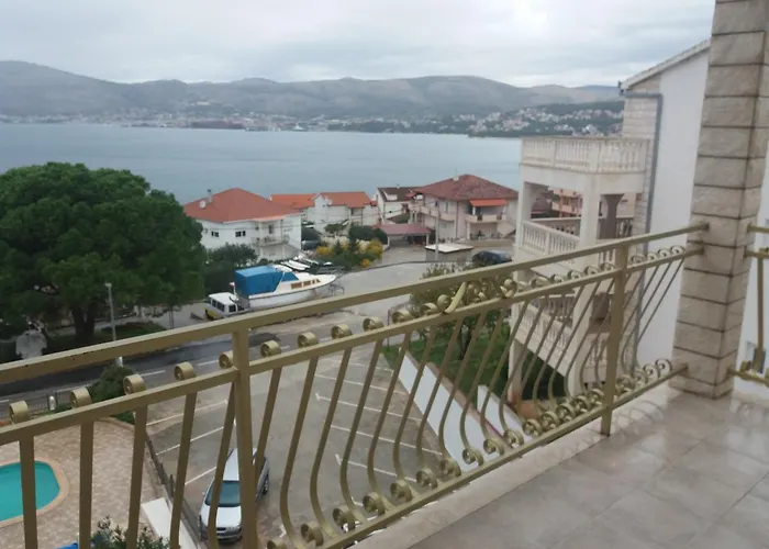 Bed & Breakfast Boutique Paula Trogir